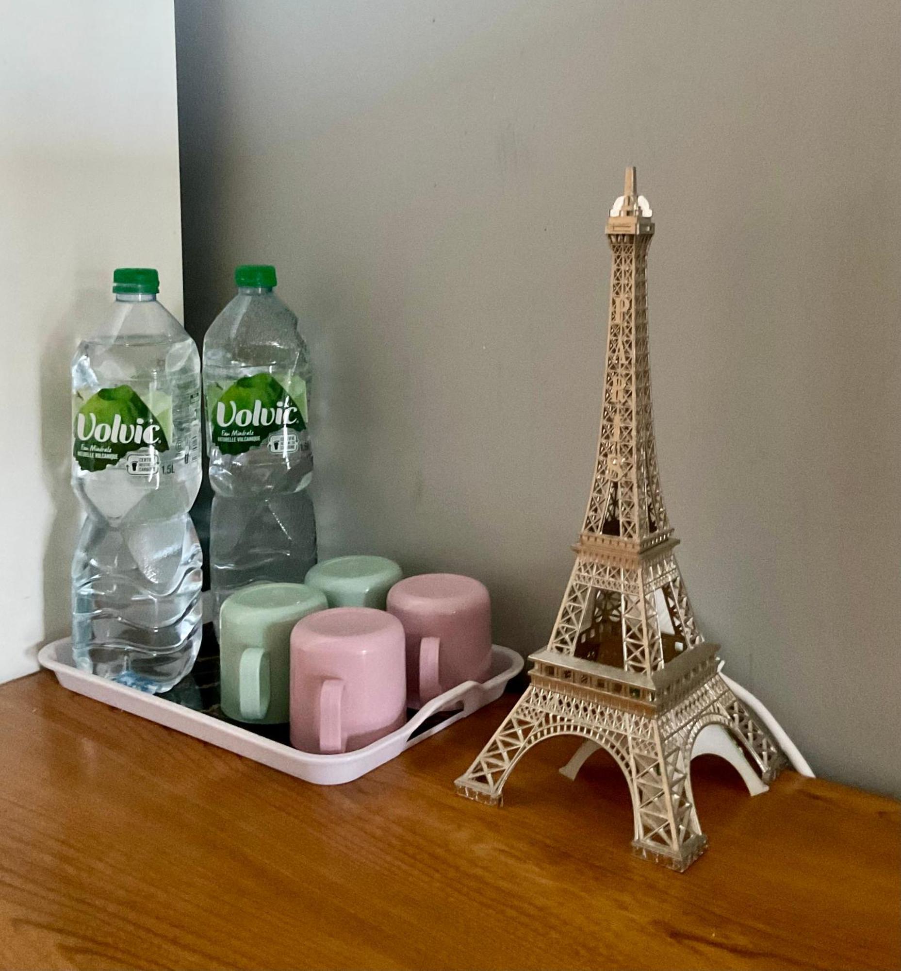 Female-Dortoir Femme -Dorm Shared Room Paris Bobigny Bagian luar foto