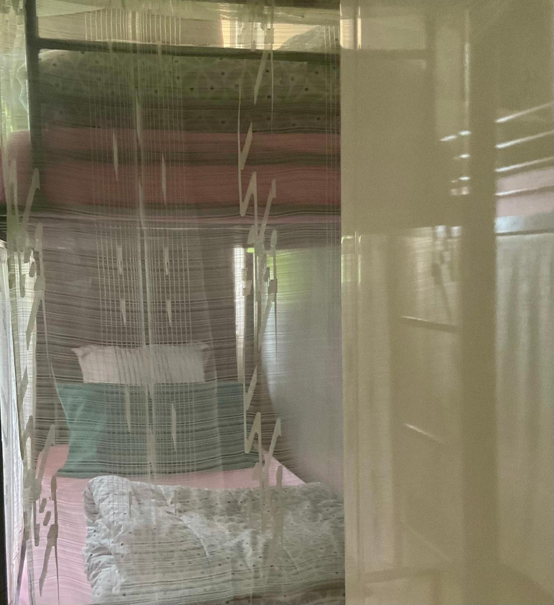 Female-Dortoir Femme -Dorm Shared Room Paris Bobigny Bagian luar foto