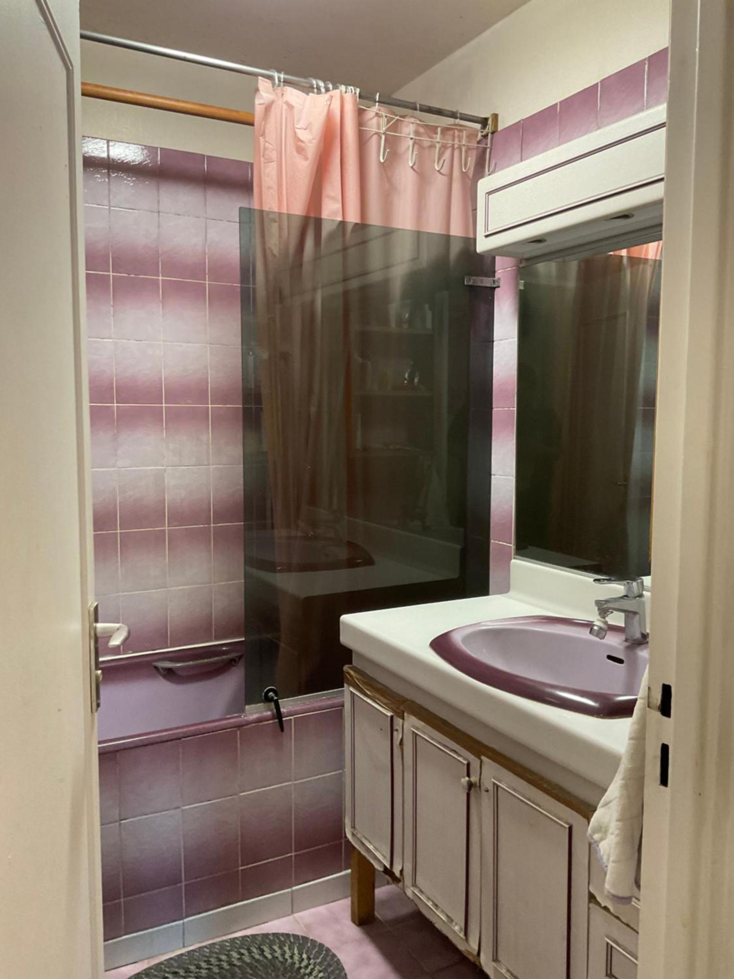 Female-Dortoir Femme -Dorm Shared Room Paris Bobigny Bagian luar foto